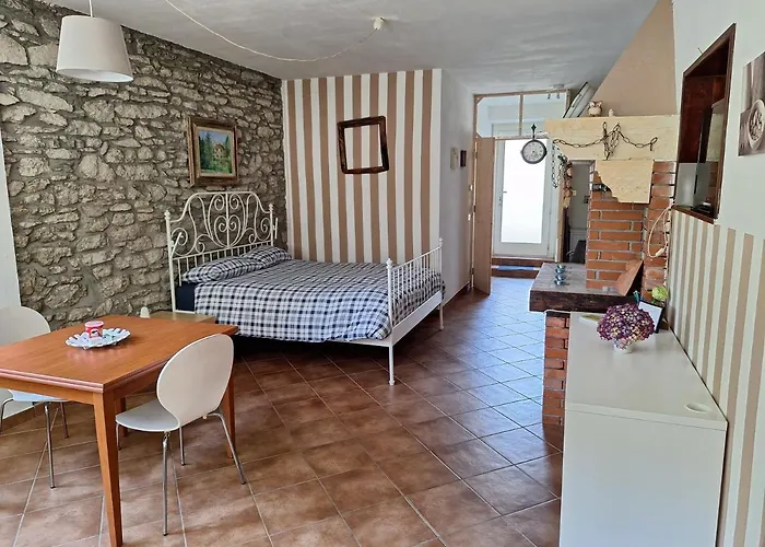 La Taverna Dei Gufi B&B 4*