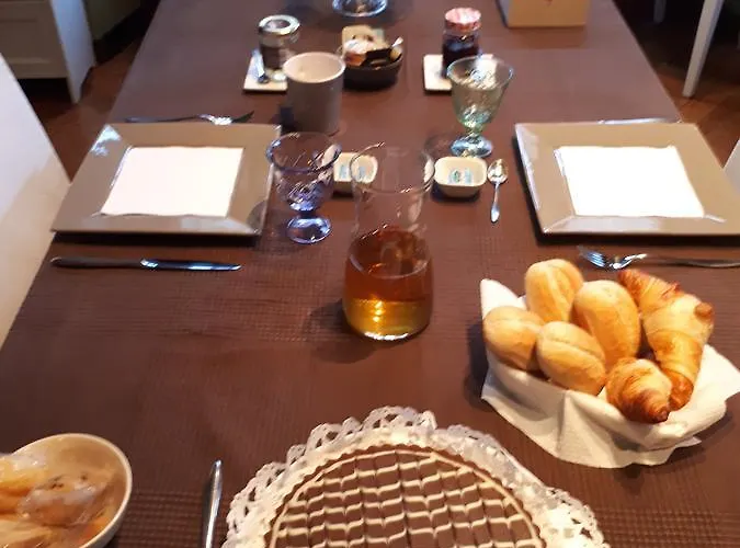 Nocleg ze śniadaniem La Taverna Dei Gufi Premeno